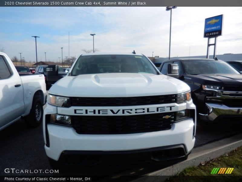 Summit White / Jet Black 2020 Chevrolet Silverado 1500 Custom Crew Cab 4x4