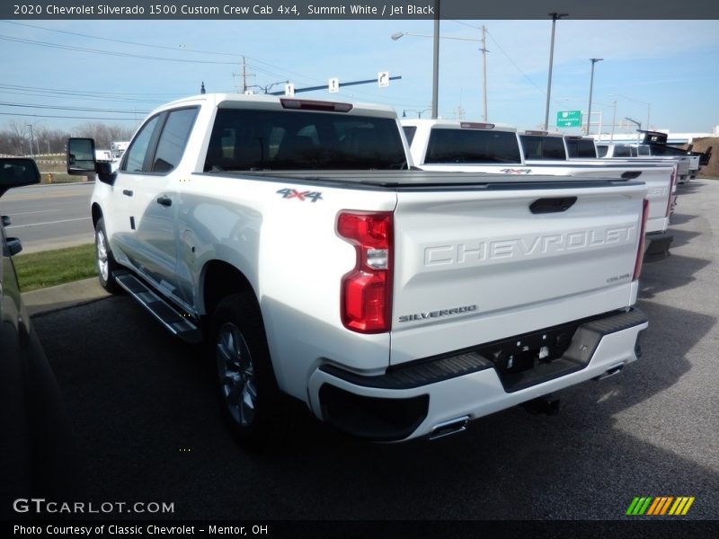 Summit White / Jet Black 2020 Chevrolet Silverado 1500 Custom Crew Cab 4x4