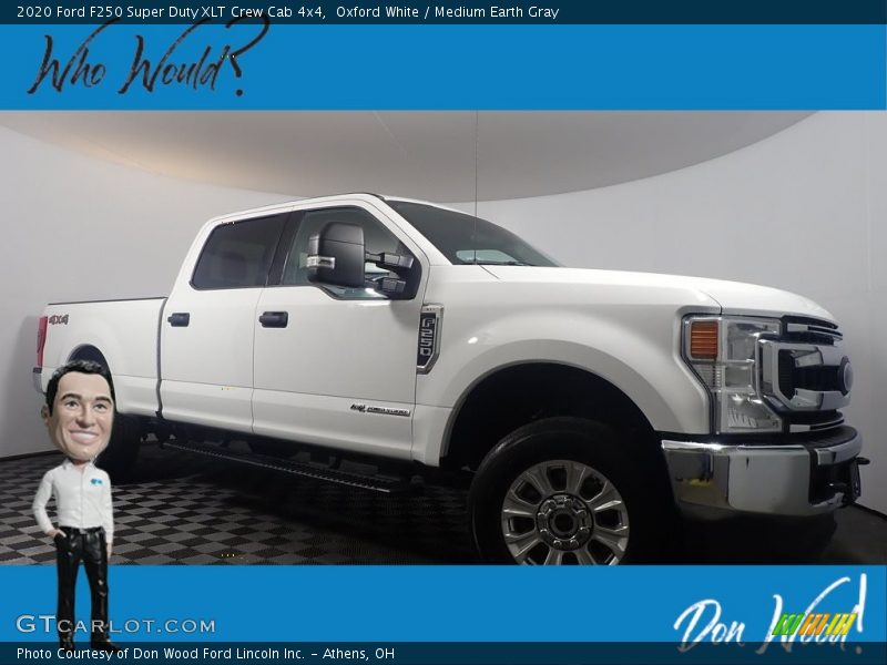 Oxford White / Medium Earth Gray 2020 Ford F250 Super Duty XLT Crew Cab 4x4
