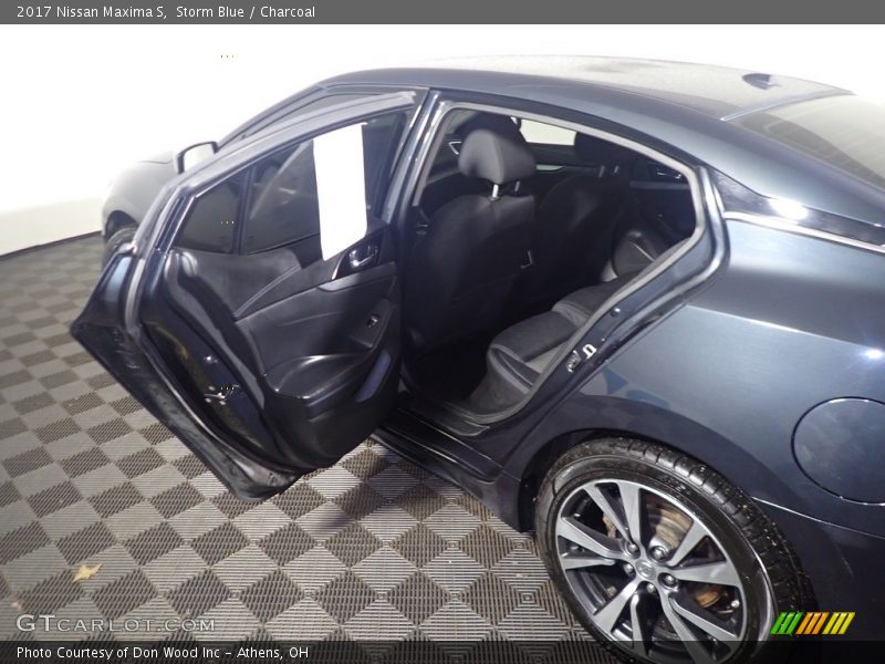 Storm Blue / Charcoal 2017 Nissan Maxima S