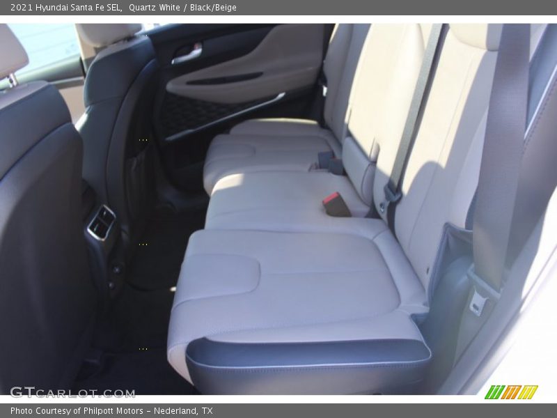 Quartz White / Black/Beige 2021 Hyundai Santa Fe SEL