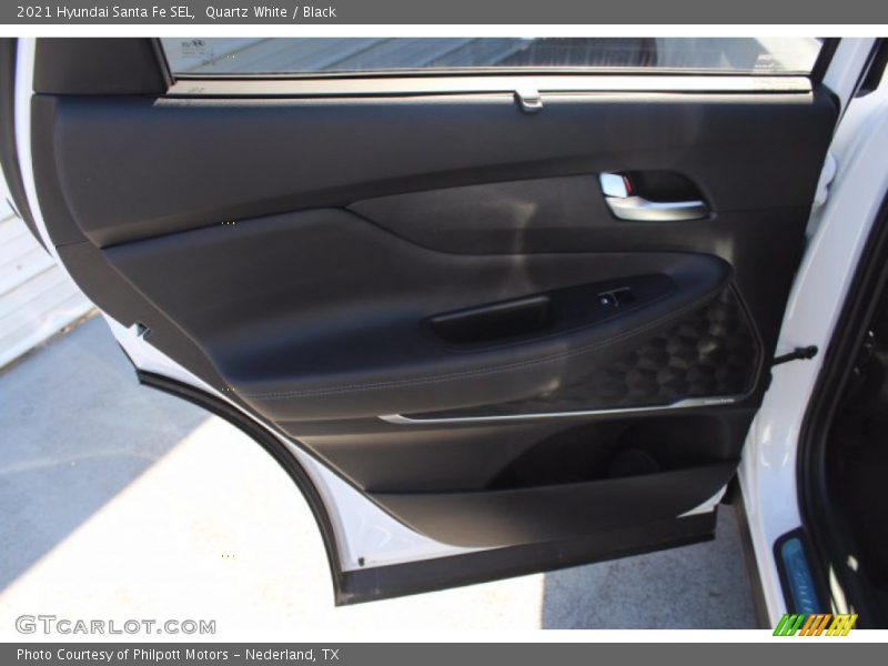 Quartz White / Black 2021 Hyundai Santa Fe SEL