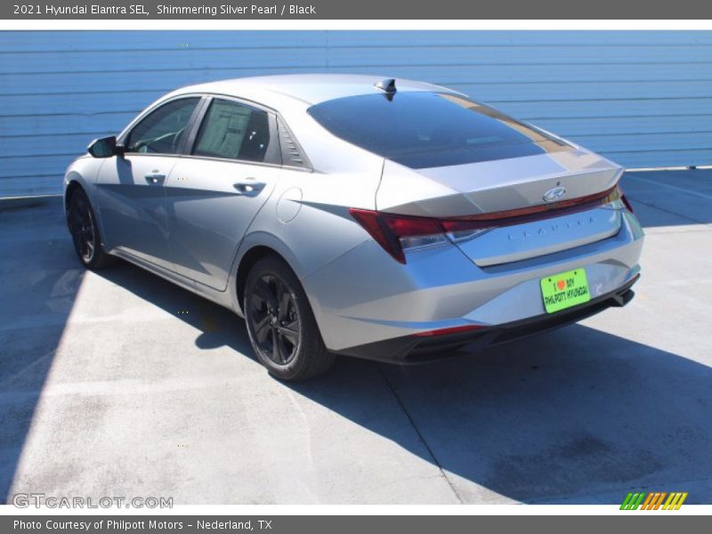 Shimmering Silver Pearl / Black 2021 Hyundai Elantra SEL