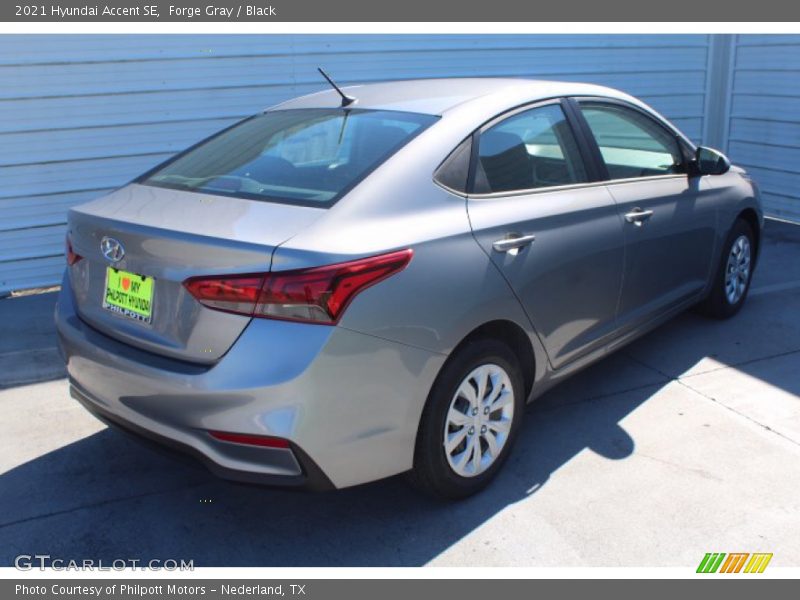 Forge Gray / Black 2021 Hyundai Accent SE