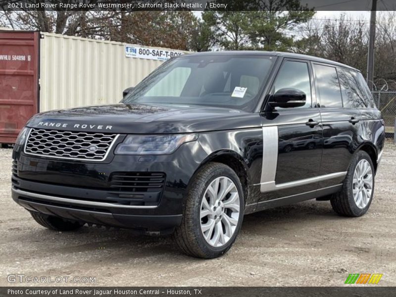 Front 3/4 View of 2021 Range Rover Westminster