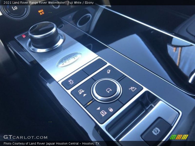 Controls of 2021 Range Rover Westminster