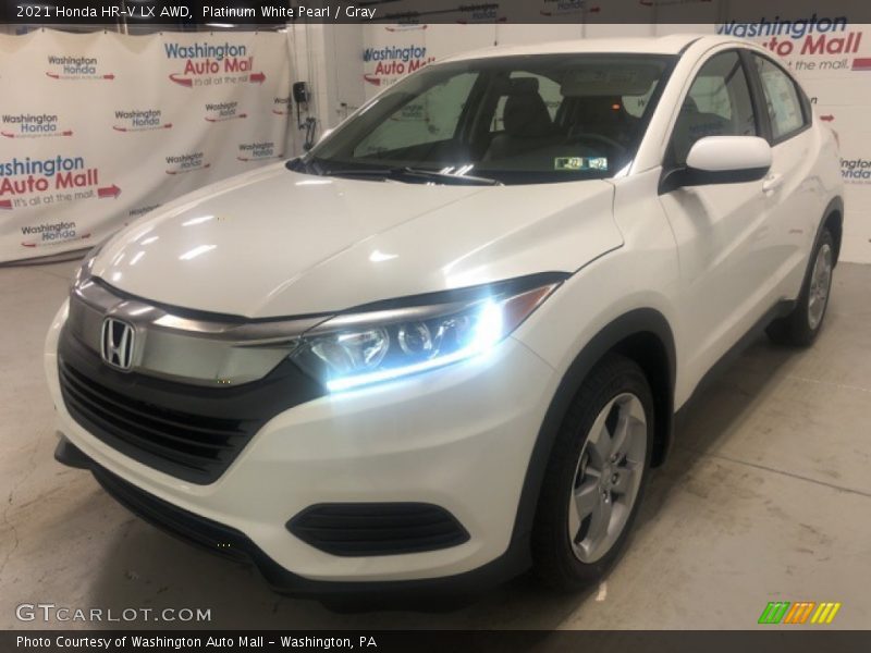 Platinum White Pearl / Gray 2021 Honda HR-V LX AWD