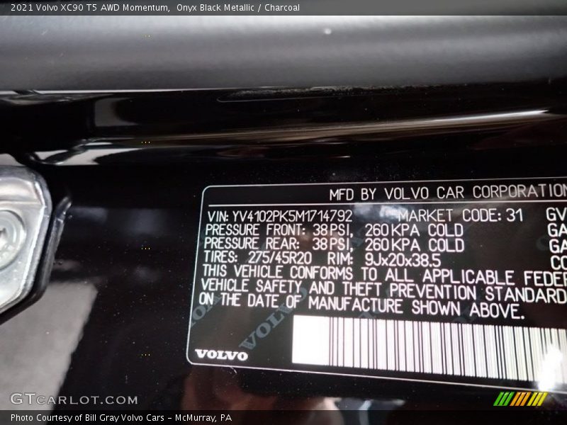 Onyx Black Metallic / Charcoal 2021 Volvo XC90 T5 AWD Momentum