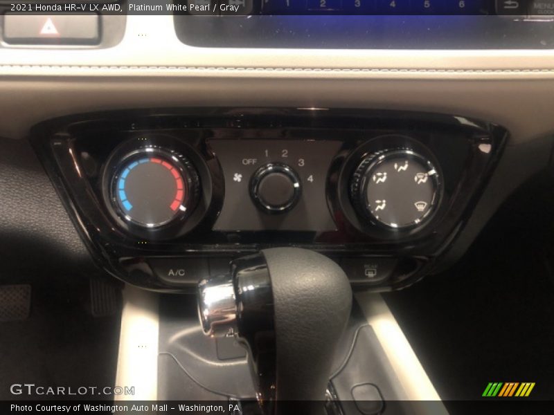 Platinum White Pearl / Gray 2021 Honda HR-V LX AWD
