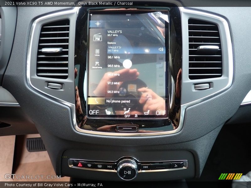 Onyx Black Metallic / Charcoal 2021 Volvo XC90 T5 AWD Momentum