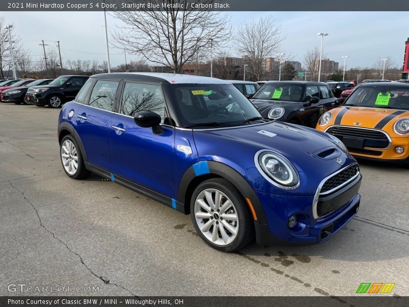 Front 3/4 View of 2021 Hardtop Cooper S 4 Door