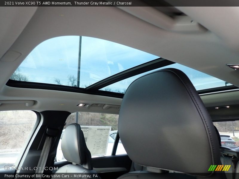 Sunroof of 2021 XC90 T5 AWD Momentum
