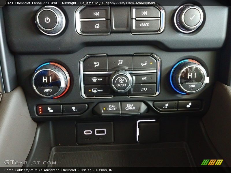 Controls of 2021 Tahoe Z71 4WD
