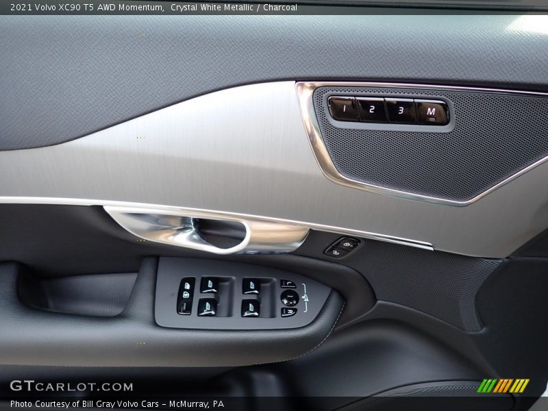 Crystal White Metallic / Charcoal 2021 Volvo XC90 T5 AWD Momentum