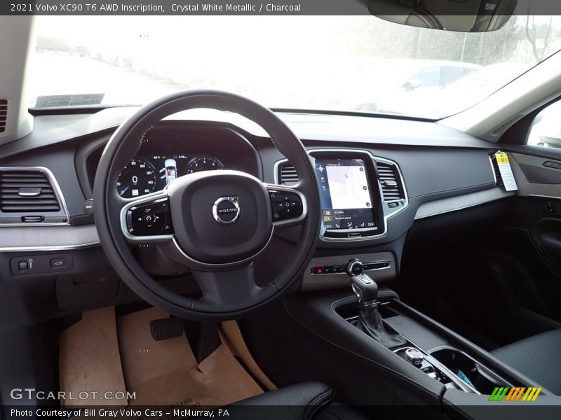 Dashboard of 2021 XC90 T6 AWD Inscription