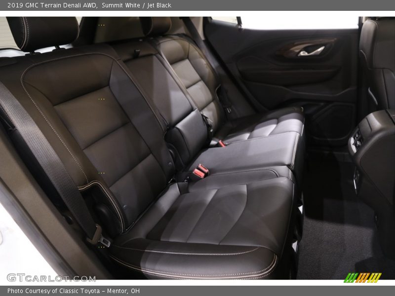 Summit White / Jet Black 2019 GMC Terrain Denali AWD