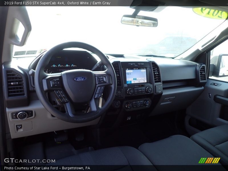 Oxford White / Earth Gray 2019 Ford F150 STX SuperCab 4x4
