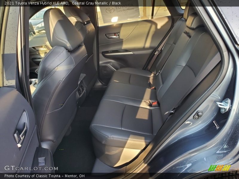 Coastal Gray Metallic / Black 2021 Toyota Venza Hybrid XLE AWD