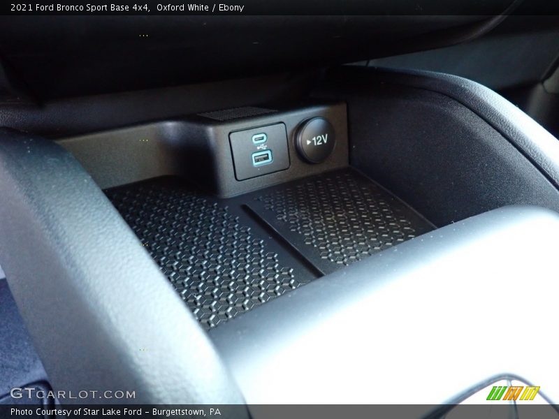 Oxford White / Ebony 2021 Ford Bronco Sport Base 4x4