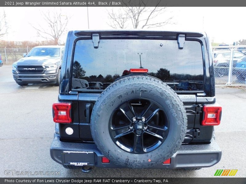 Black / Black 2021 Jeep Wrangler Unlimited Sahara Altitude 4x4
