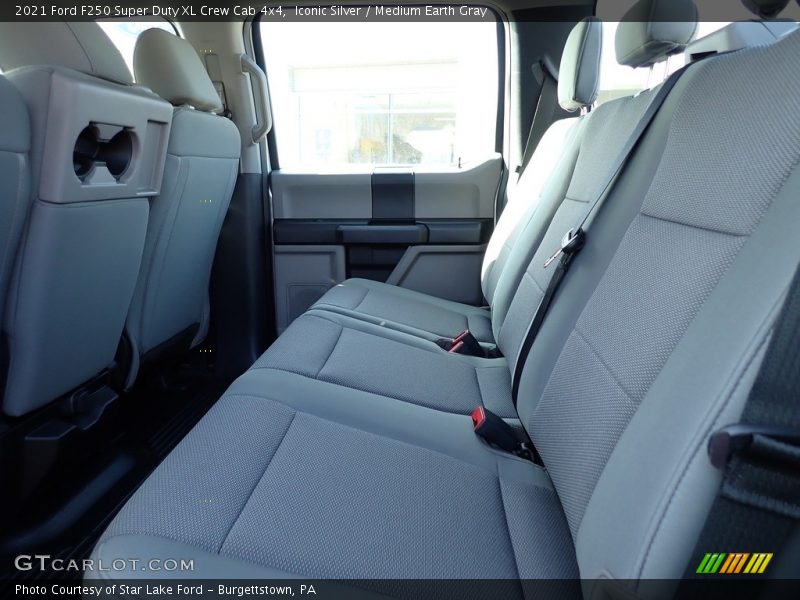 Iconic Silver / Medium Earth Gray 2021 Ford F250 Super Duty XL Crew Cab 4x4