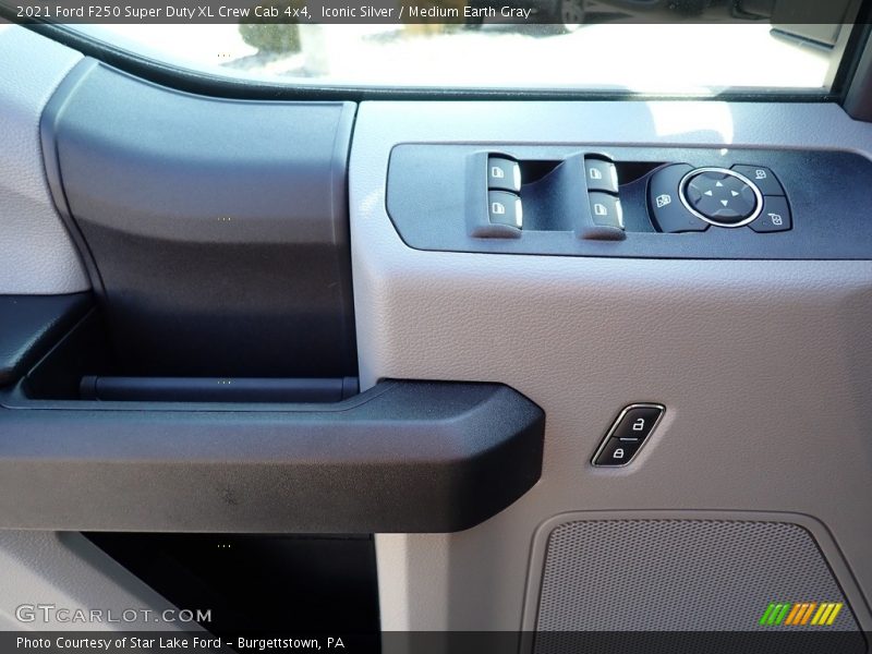 Iconic Silver / Medium Earth Gray 2021 Ford F250 Super Duty XL Crew Cab 4x4