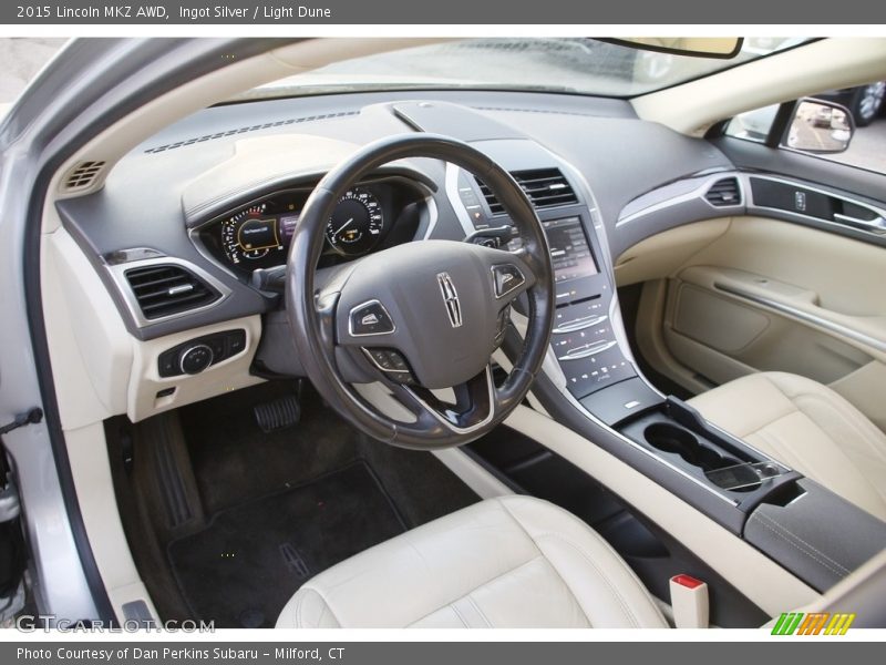  2015 MKZ AWD Light Dune Interior