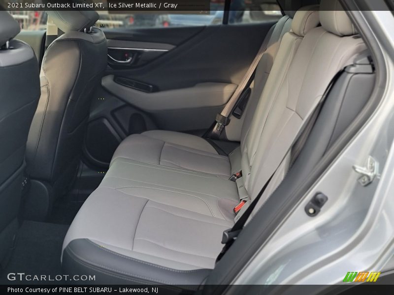 Ice Silver Metallic / Gray 2021 Subaru Outback Limited XT
