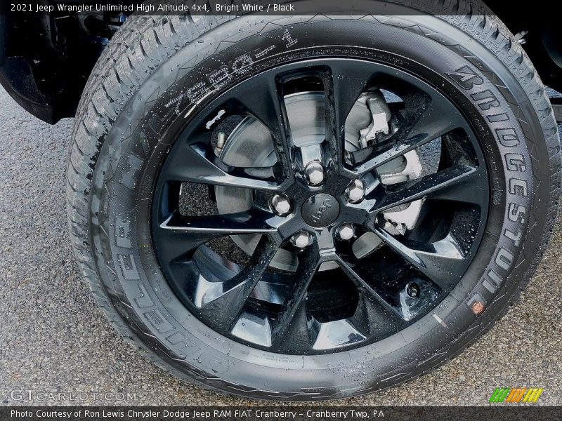 Bright White / Black 2021 Jeep Wrangler Unlimited High Altitude 4x4