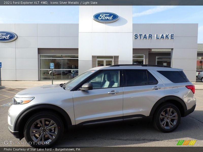 Iconic Silver Metallic / Light Slate 2021 Ford Explorer XLT 4WD