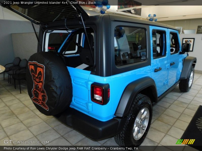 Chief Blue / Black 2021 Jeep Wrangler Unlimited Islander 4x4