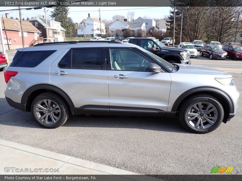  2021 Explorer XLT 4WD Iconic Silver Metallic