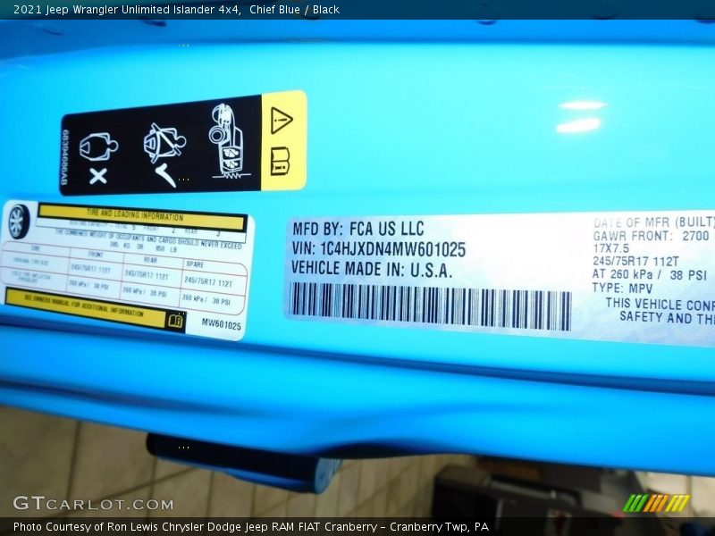 Chief Blue / Black 2021 Jeep Wrangler Unlimited Islander 4x4