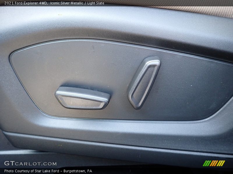 Iconic Silver Metallic / Light Slate 2021 Ford Explorer 4WD