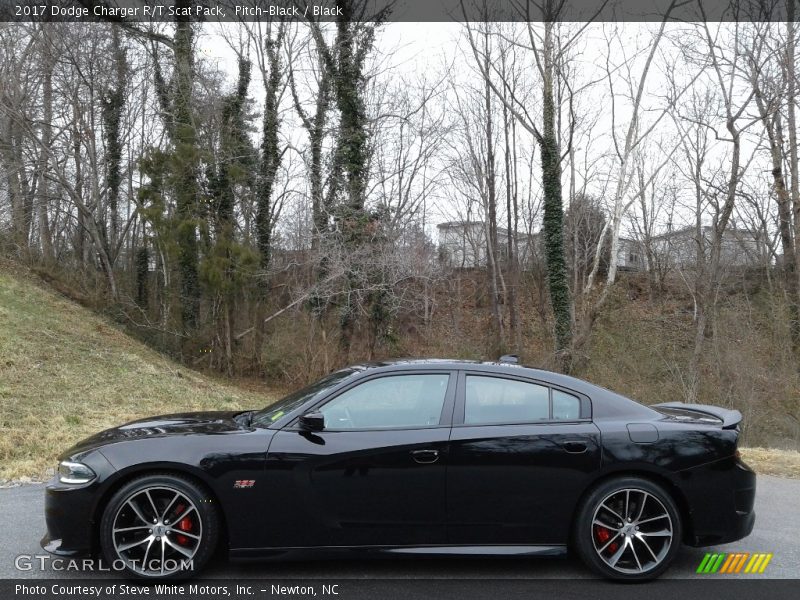 Pitch-Black / Black 2017 Dodge Charger R/T Scat Pack