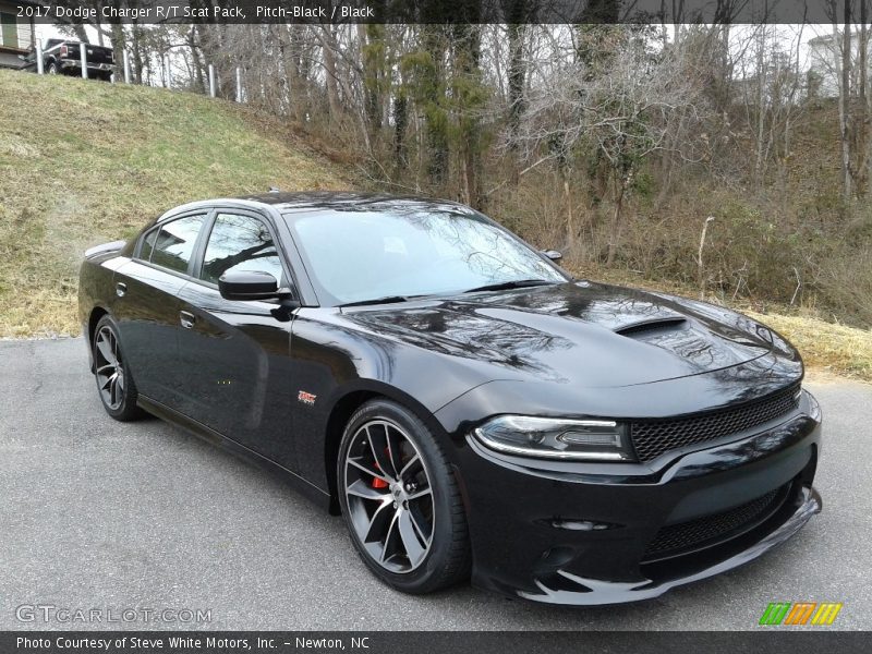 Pitch-Black / Black 2017 Dodge Charger R/T Scat Pack