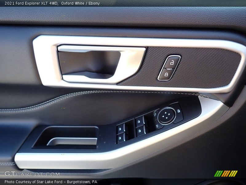 Oxford White / Ebony 2021 Ford Explorer XLT 4WD