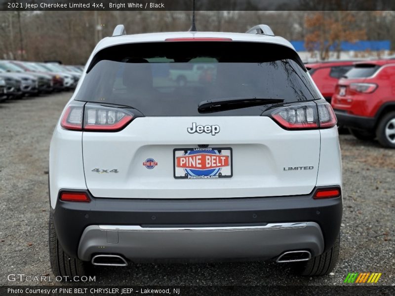 Bright White / Black 2021 Jeep Cherokee Limited 4x4