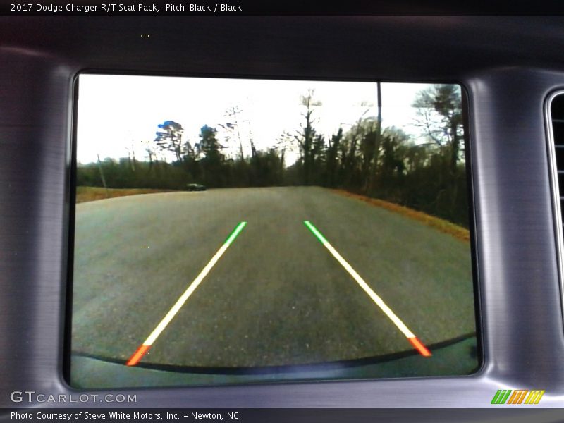 Pitch-Black / Black 2017 Dodge Charger R/T Scat Pack