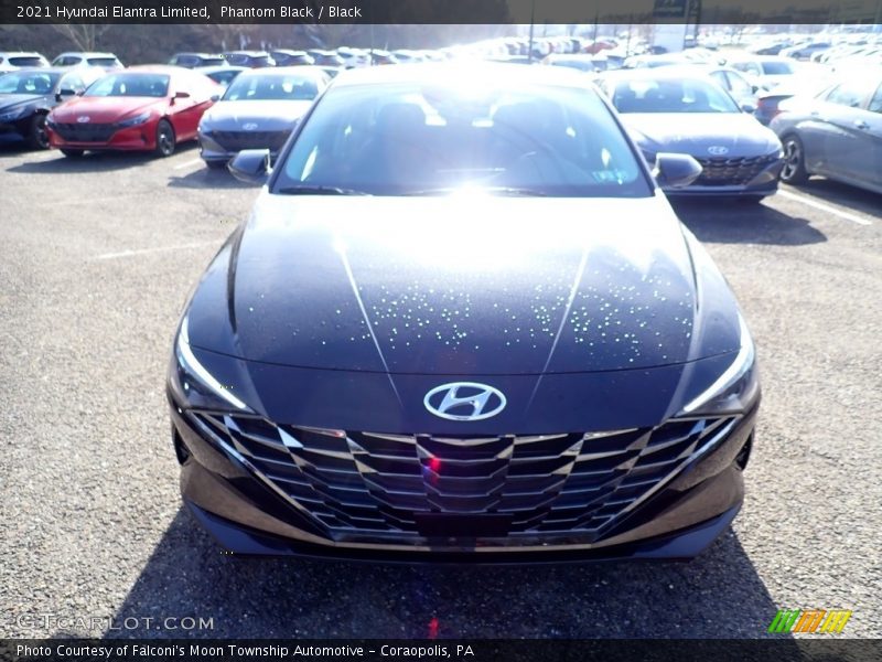 Phantom Black / Black 2021 Hyundai Elantra Limited