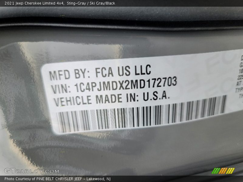 Sting-Gray / Ski Gray/Black 2021 Jeep Cherokee Limited 4x4