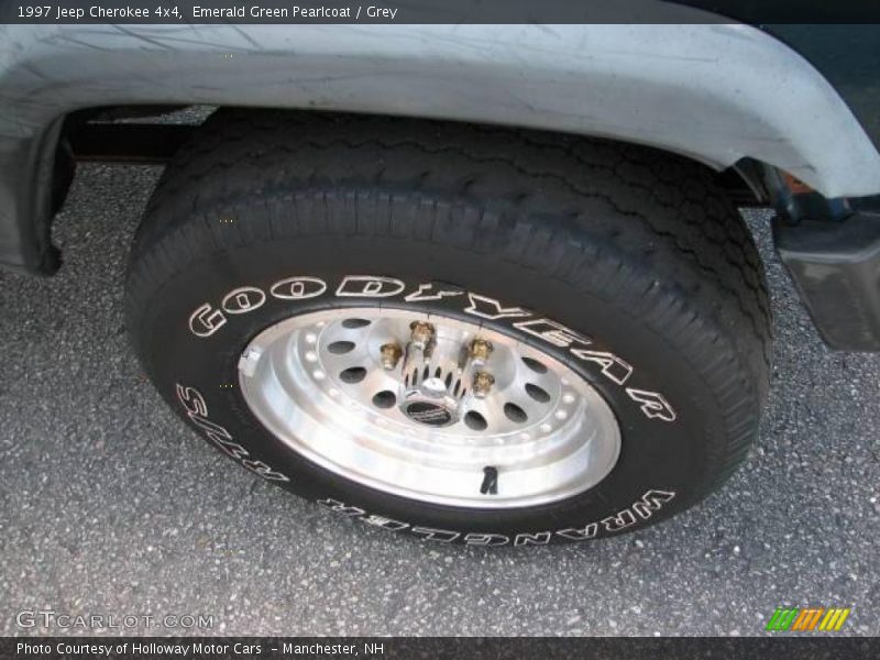 Emerald Green Pearlcoat / Grey 1997 Jeep Cherokee 4x4