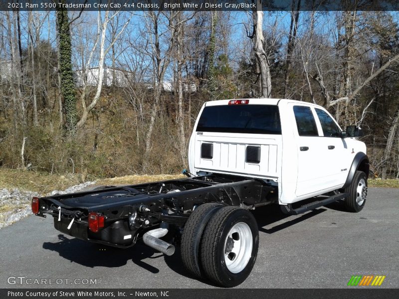 Bright White / Diesel Gray/Black 2021 Ram 5500 Tradesman Crew Cab 4x4 Chassis