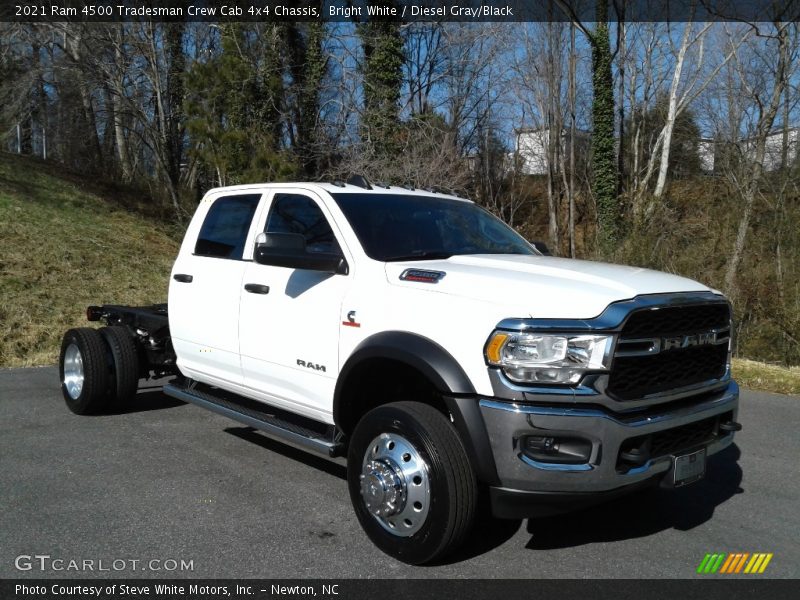  2021 4500 Tradesman Crew Cab 4x4 Chassis Bright White