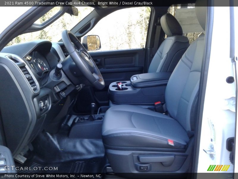  2021 4500 Tradesman Crew Cab 4x4 Chassis Diesel Gray/Black Interior