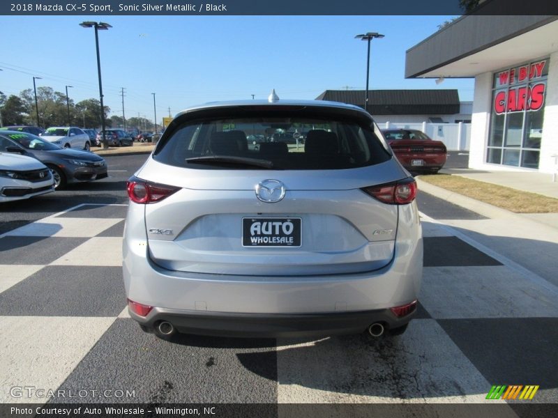 Sonic Silver Metallic / Black 2018 Mazda CX-5 Sport