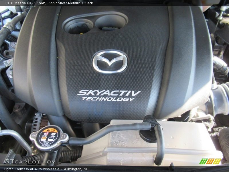 Sonic Silver Metallic / Black 2018 Mazda CX-5 Sport