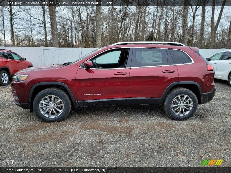 Velvet Red Pearl / Black 2021 Jeep Cherokee Latitude Lux 4x4