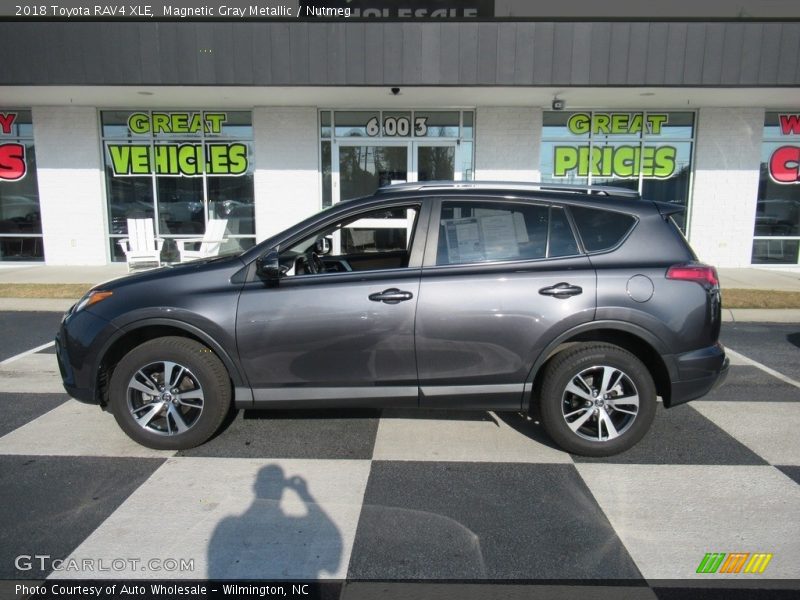 Magnetic Gray Metallic / Nutmeg 2018 Toyota RAV4 XLE
