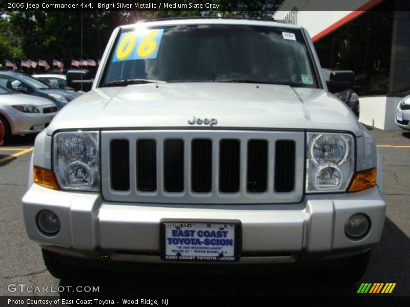 Bright Silver Metallic / Medium Slate Gray 2006 Jeep Commander 4x4